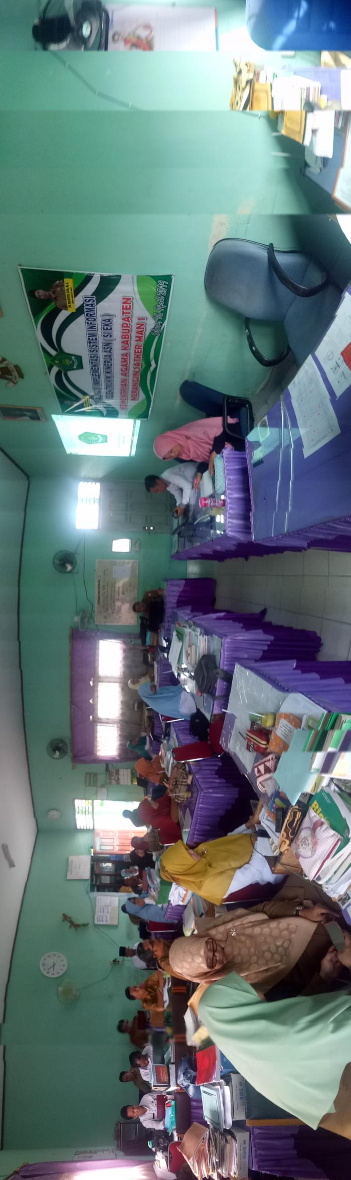 ASN MAN 1 MERANGIN Melaksanakan Sosialisasi Si Eka