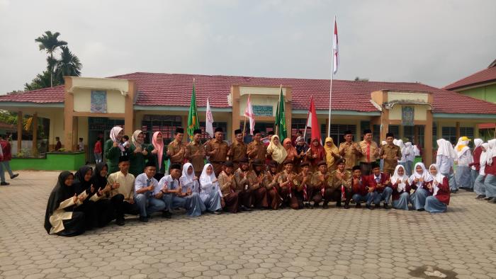 PELANTIKAN PENGURUS OSIM,PRAMUKA,PMR & ROHIS MAN 1 MERANGIN