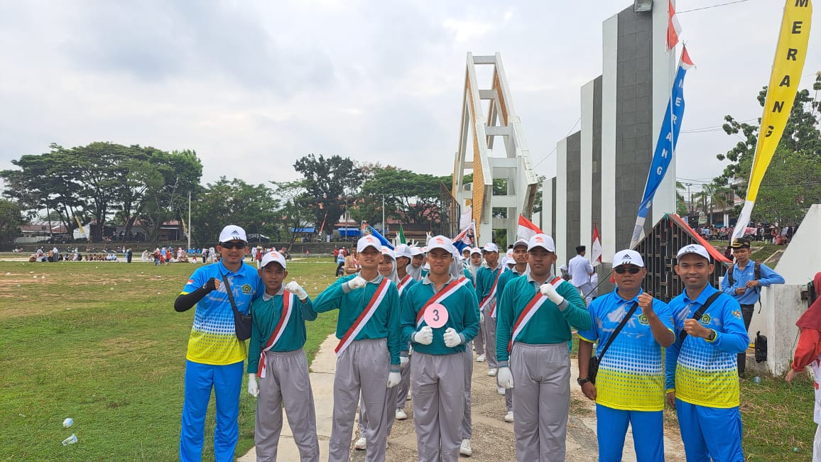 Upacara dan Pawai hari kemerdekaan Republik Indonesia 